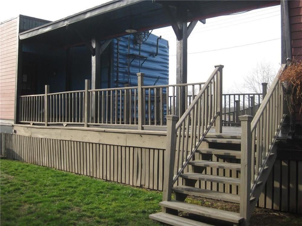 Retail For Lease: 5 Railroad St, Victor, NY 14564